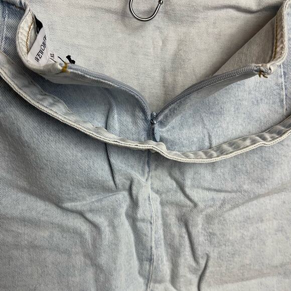 WeWoreWhat Indigo Comfort Cut Out Denim Mini Skirt Size Small NWT - Picture 8 of 11